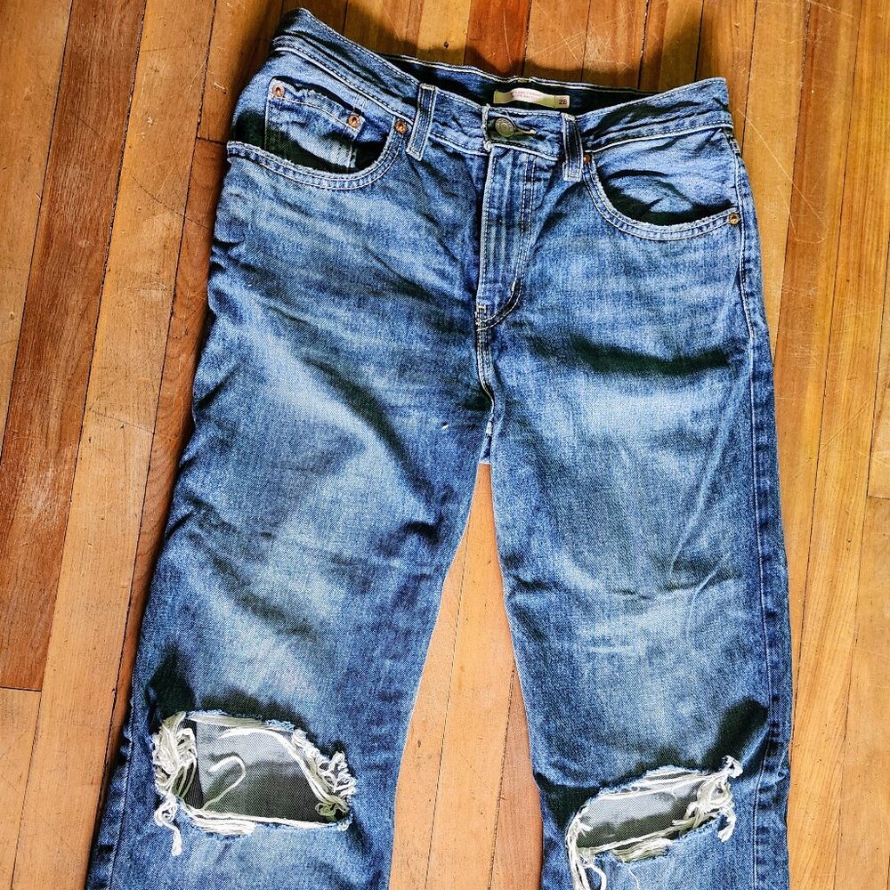 Levi's Low Pro Straight Distressed Ankle Jeans